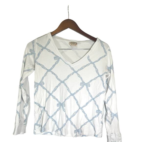 The Beaufort Bonnet Company Other - The Beaufort Bonnet‎ Company Women’s Sleep Top TBBC White/Blue Ribbon Bow XS